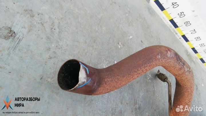 Банка глушителя средняя Hummer H3 2007