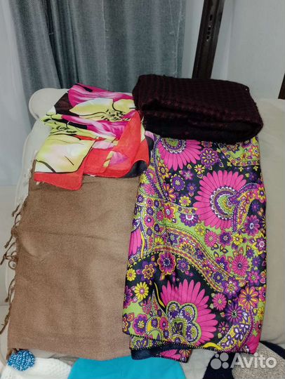 Шапки, шарфы и прочее(пакетом)