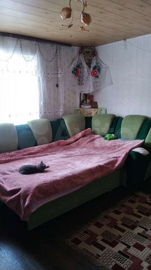 Дом 98 м² на участке 4 сот.