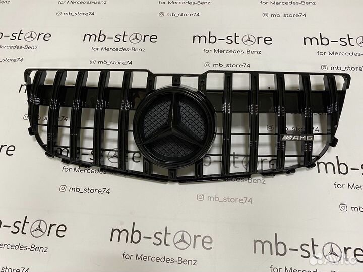 Шильдик Amg в решетку радиатора Mercedes