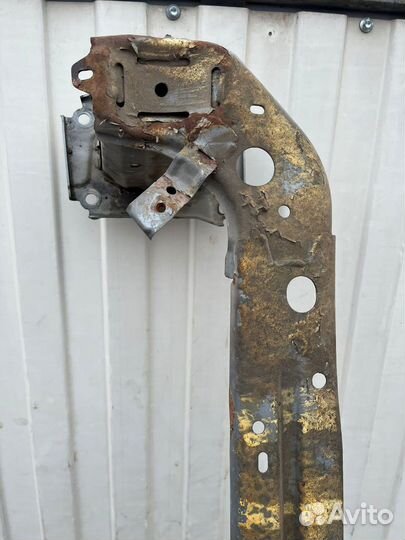 Усилитель переднего бампера Mitsubishi ASX