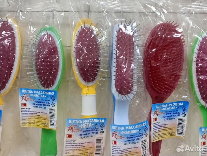 Массажная щетка для головы