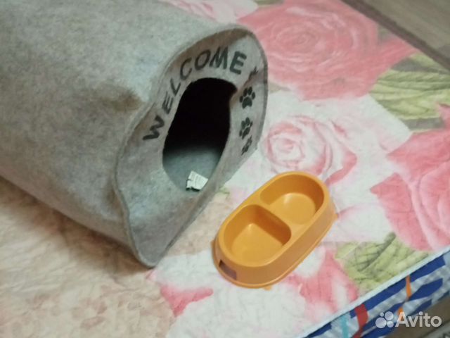 Домик для кошки, миски в подарок