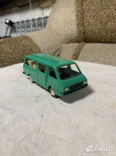 Модель автомобиля