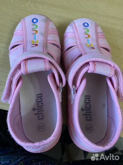 Босоножки для девочки chicco
