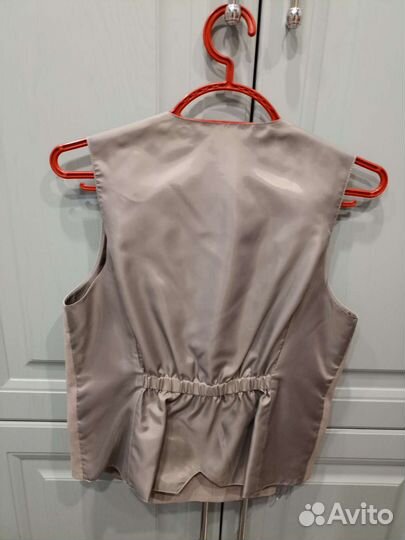 Костюм классический. Тройка Р. 164-170