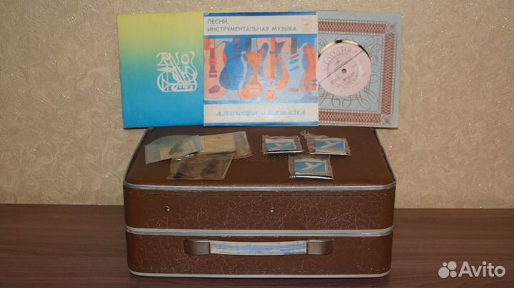 Виниловый проигрыватель юность 301