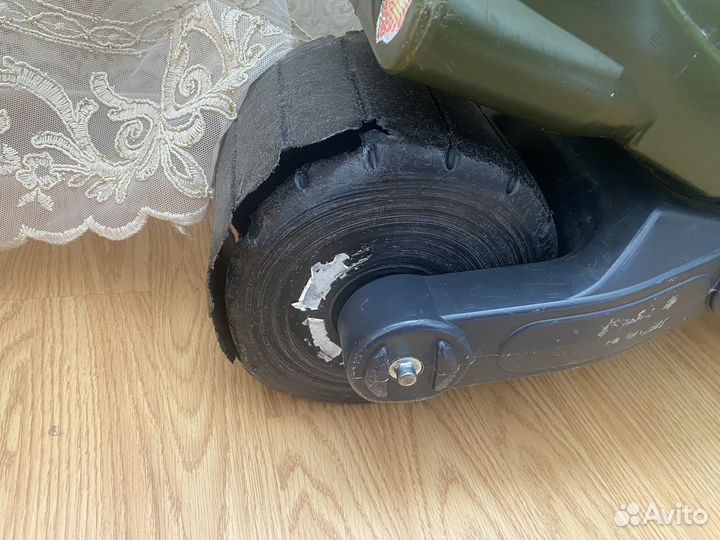 Детская машинка каталка бу