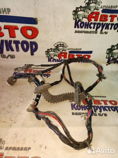 Проводка двери передняя левая Nissan Almera седан