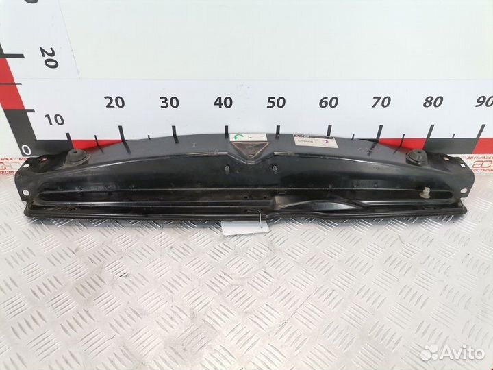 Рамка капота Citroen C3 Picasso 2005