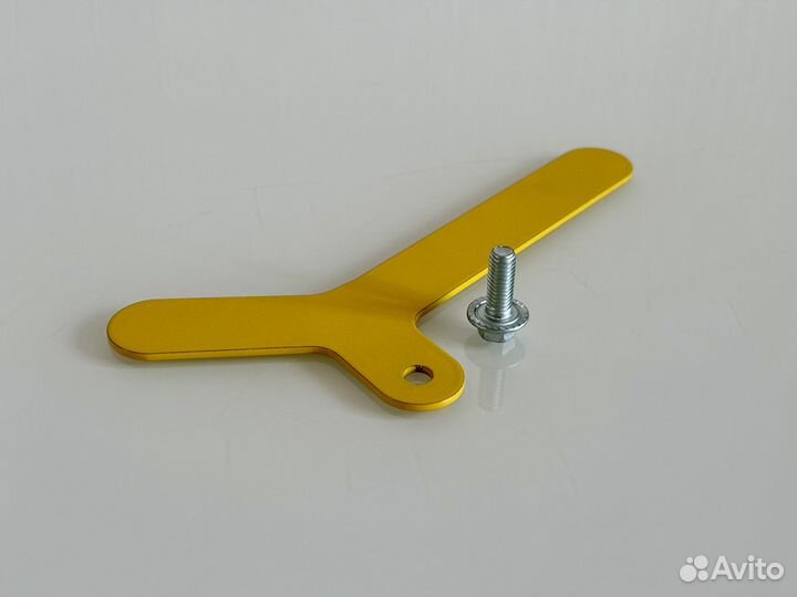 Планка фиксации заглушек ГБЦ Renault K4M / F4R