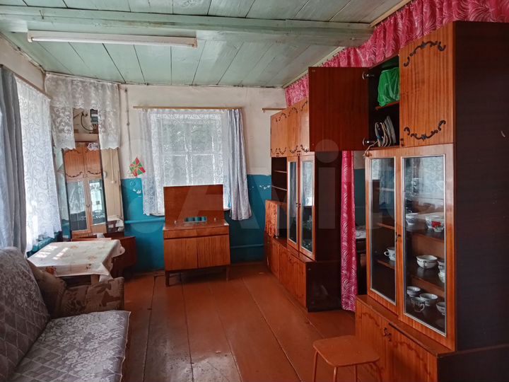 Дом 38 м² на участке 25 сот.