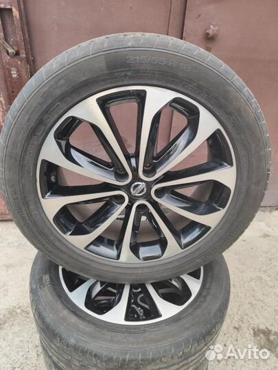 Оригинальные колеса Nissan Qashqai R18 215/55
