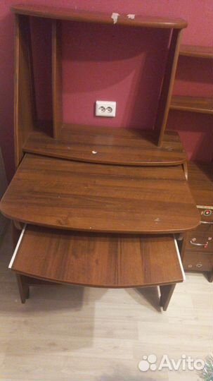 Компьютерный письменный стол