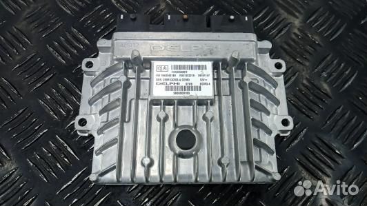 Блок управления двс citroen C5 2 (XDN21PC01)