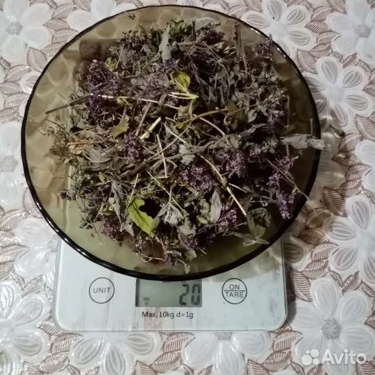 Сухофрукты, травы