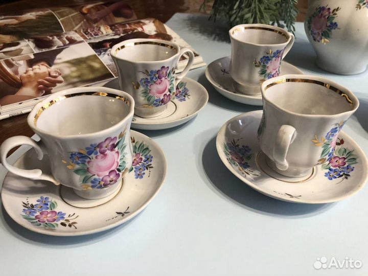 Фарфоровый кофейный сервиз