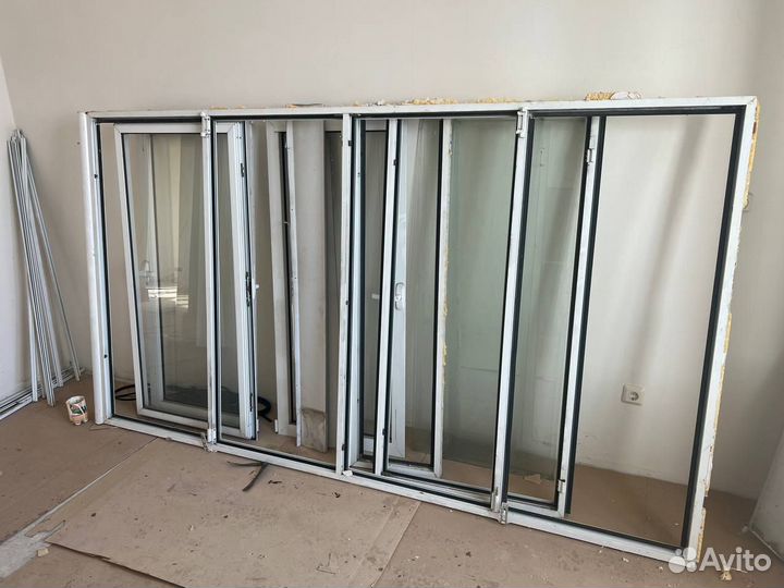 Балконная дверь, окна, балконные наружные рамы