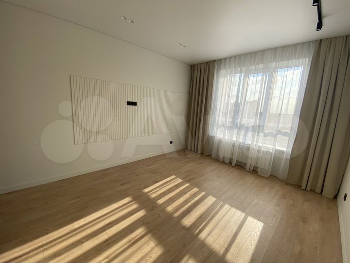 2-к. квартира, 70 м², 17/19 эт.