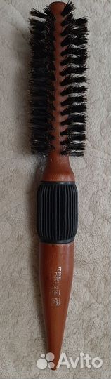 Брашинги,расчёска,набор парикмахерский