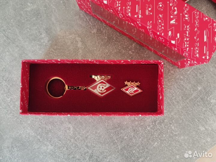 Брелок, значок Спартак