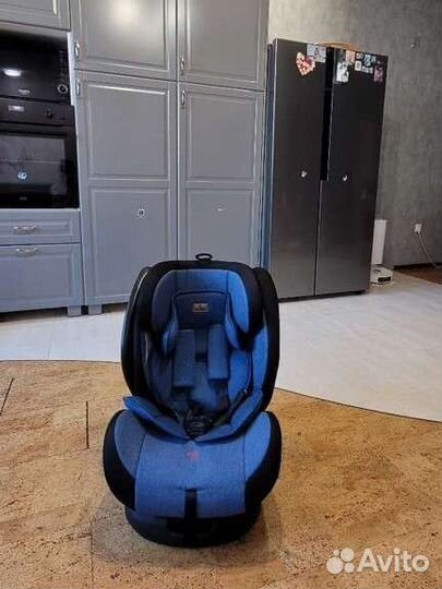 Детское кресло Lorelli (0-13 кг) isofix