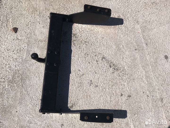 Фаркоп на газель 2705