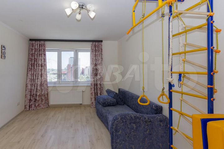 2-к. квартира, 57 м², 9/17 эт.