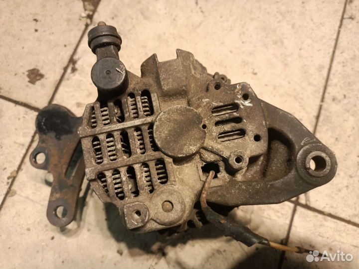 Генератор Mazda 323 B6