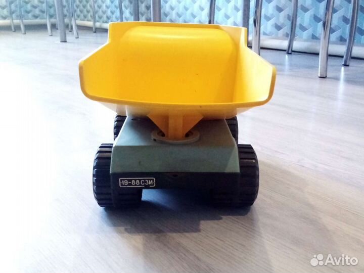 Грузовик игрушка СССР