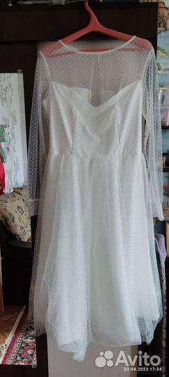 Свадебное платье