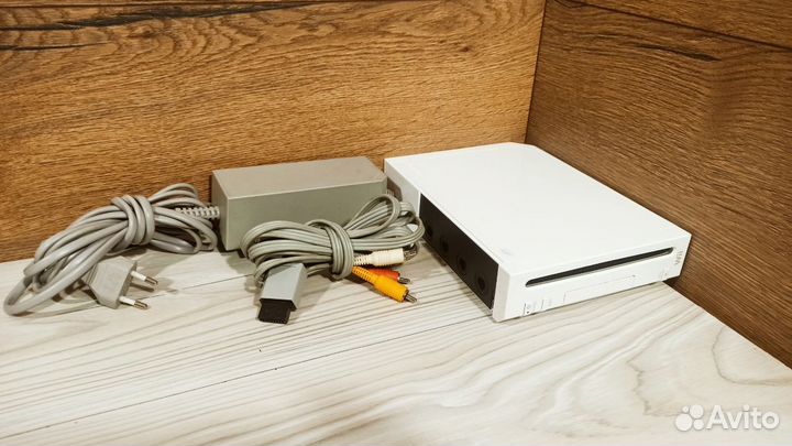 Игровая приставка Nintendo Wii RVL- 001 EUR (1848)