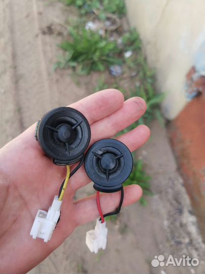 Продам штатный комплект акустики kia Sportage 3