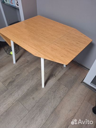 Стол IKEA