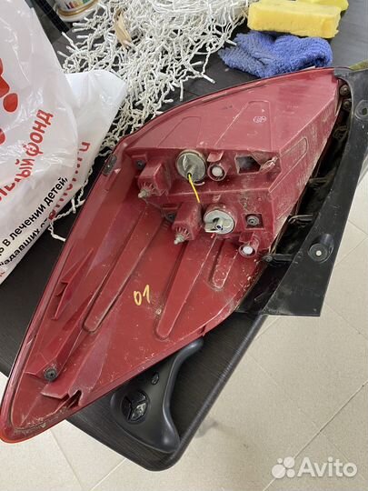 Фара задняя левая