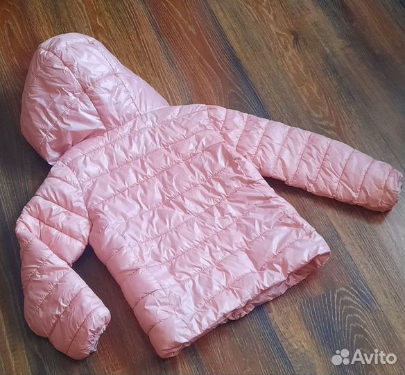 Демисезонная куртка на девочку
