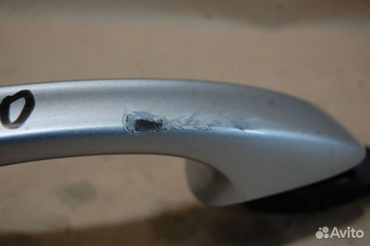 Ручка двери наружная правая - Skoda Octavia A7