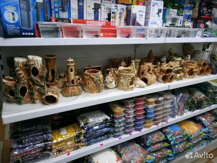 Декорации для аквариумов, террариумов, кл