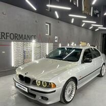 BMW 5 серия 2.2 AT, 2001, 300 000 км, с пробегом, цена 670 000 руб.