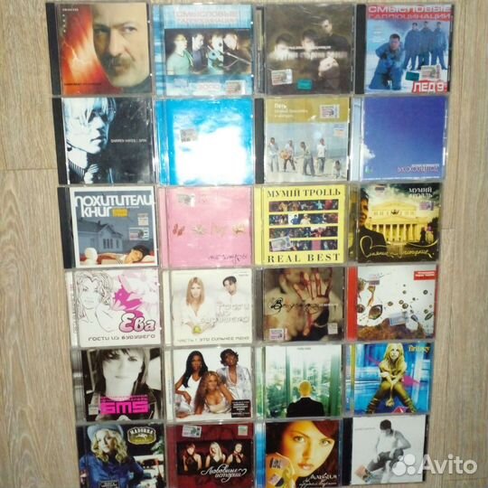 Коллекция CD Музыки 500 шт Рок и др. направления