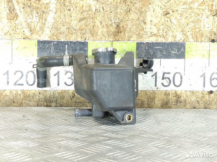 Бачок расширительный Subaru Forester S11