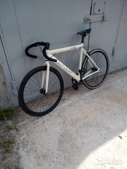 Шоссейный велосипед