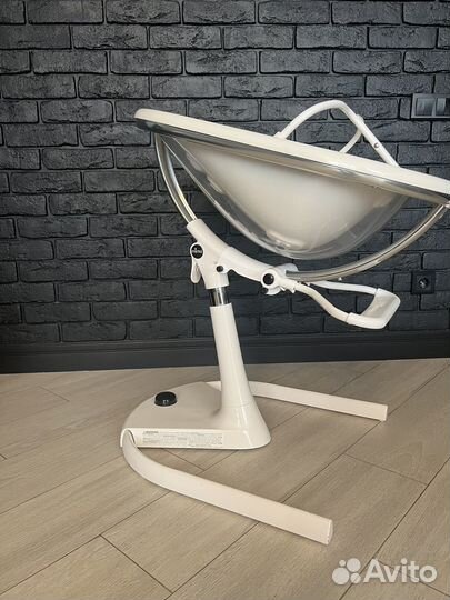 Стульчик для кормления mima moon