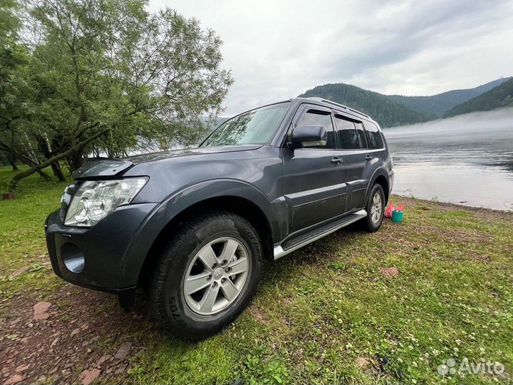 Mitsubishi Pajero 3.2 AT, 2007, 208 000 км