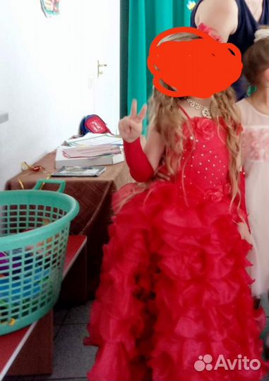 Платье на девочку 6-7 лет