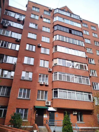 3-к. квартира, 119 м², 3/9 эт.