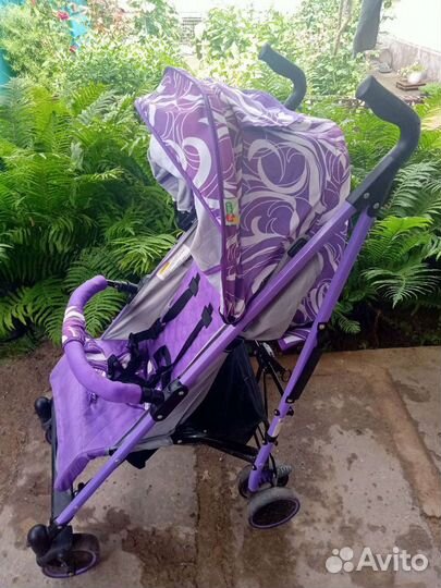 Прогулочная коляска