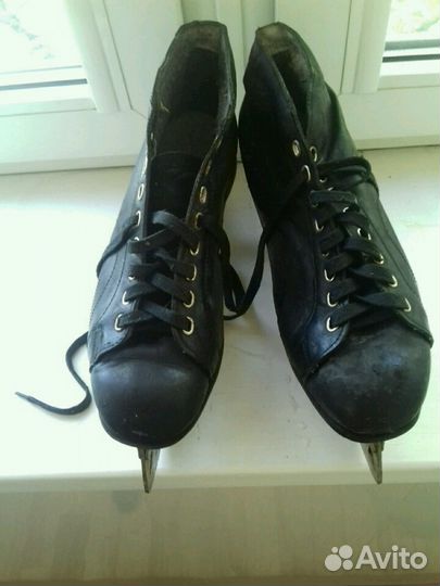 Старинные Коньки