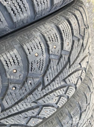 Hankook Winter I'Pike W409 225/60 R17