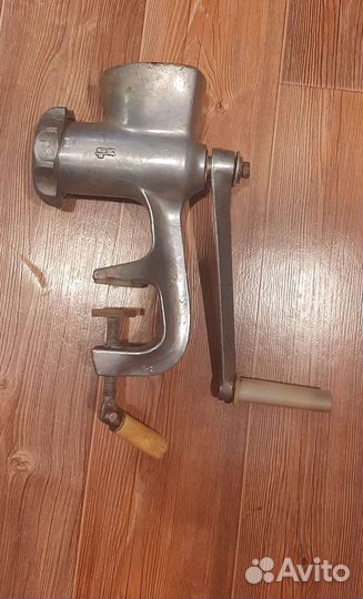 Мясорубка ручная